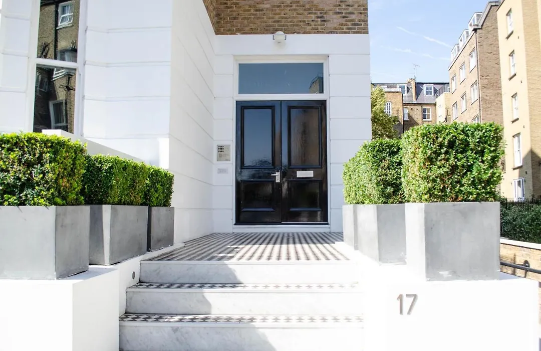Templeton Place By Supercity Aparthotels-1